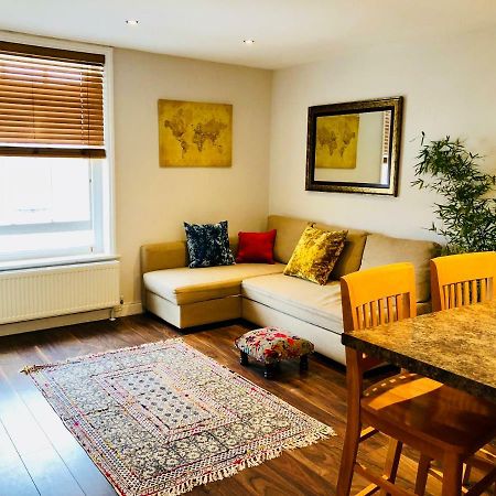 Modern One Bedroom Apartment Near The Seafront Portsmouth Exterior photo