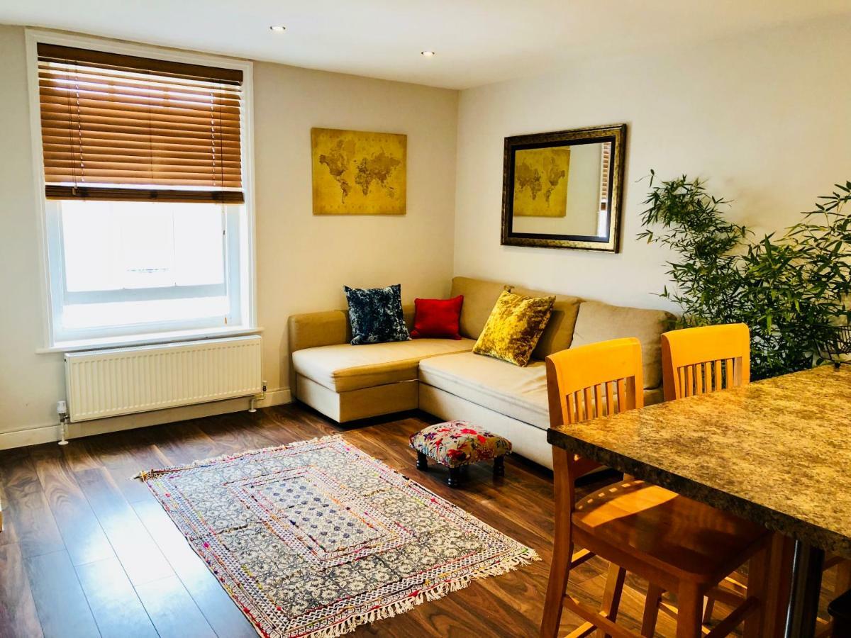 Modern One Bedroom Apartment Near The Seafront Portsmouth Exterior photo